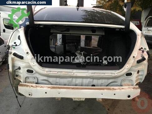 Honda Civic Arka Tampon Demiri çıkma parça