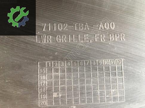 Honda Civic Ön Panjur 71102TBAA00 çıkma parça