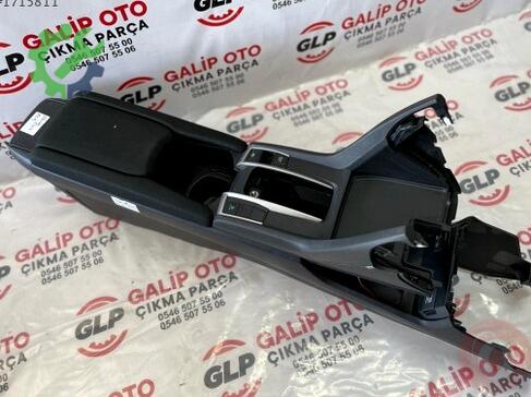 Honda Civic Orta Konsol çıkma parça