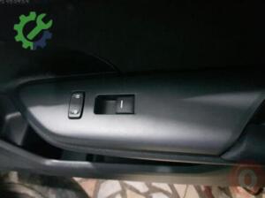 Honda Civic FC5 Sağ Ön Cam Düğmesi Hatasız Orjinal Çıkma