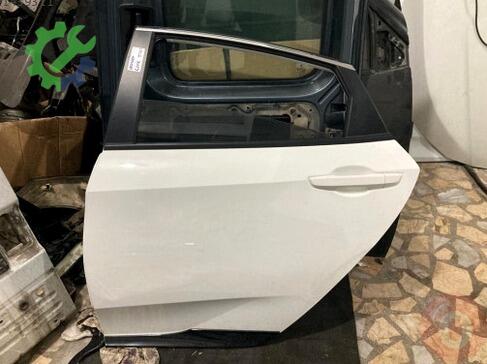 Honda Civic Sol Arka Kapı çıkma parça