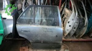 Honda Civic sağ arka kapı  1992