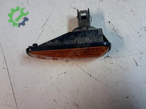 Honda Civic Sinyal çıkma parça