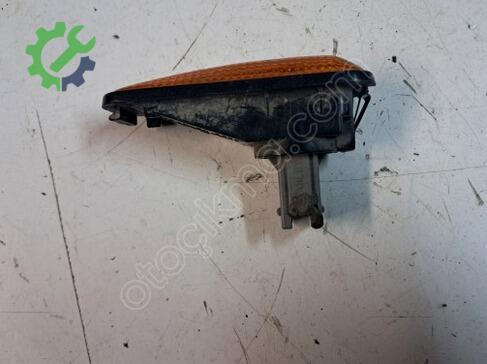 Honda Civic Sinyal çıkma parça
