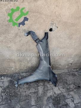 Honda Civic Sağ Ön Çamurluk çıkma parça