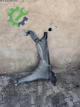 Honda Civic Sağ Ön Çamurluk çıkma parça