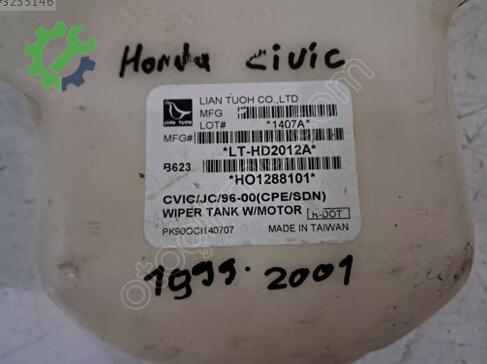 Honda Civic Silecek Suyu Deposu çıkma parça