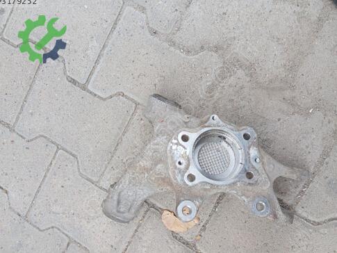 Honda Civic Taşıyıcı çıkma parça