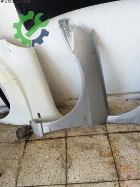 Honda Civic Sol Ön Çamurluk çıkma parça