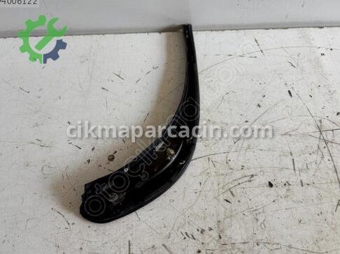Honda Civic Sağ Arka Tavan Çıtası çıkma parça