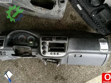 Honda Civic Torpido çıkma parça
