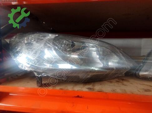 Honda Civic Sağ Ön Far çıkma parça