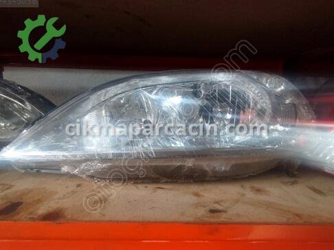 Honda Civic Sağ Ön Far çıkma parça