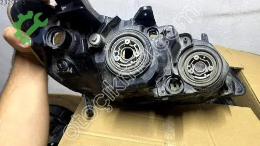 Honda Civic Sol Ön Far çıkma parça