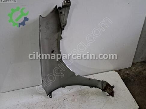 Honda Civic Sol Ön Çamurluk çıkma parça
