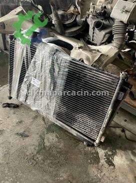 Honda Civic Radyatör çıkma parça