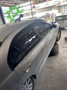 HONDA CİVİC VTEC2 SAĞ ARKA KAPI CAMI ORJİNAL ÇIKMA