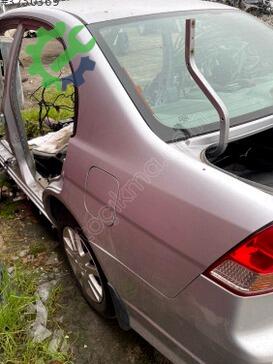 Honda Civic Sol Arka Çamurluk çıkma parça