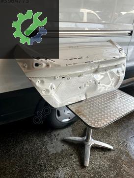 Honda Civic Bagaj Kapağı çıkma parça