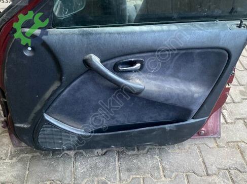Honda Civic Sağ Ön Kapı çıkma parça
