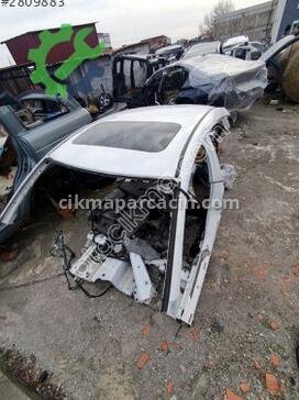 Honda Civic Sağ Arka Çamurluk çıkma parça