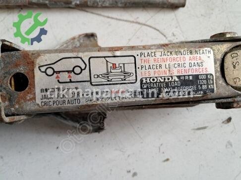 Honda Civic Cam Kriko çıkma parça
