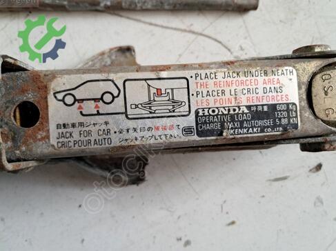 Honda Civic Cam Kriko çıkma parça