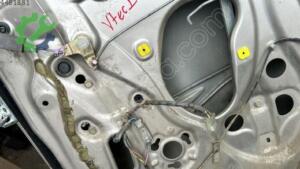 Honda Vitek bir sağ arka cam motoru