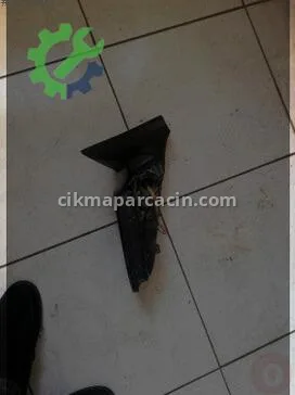 Hyundai Accent Sağ Dış Ayna çıkma parça