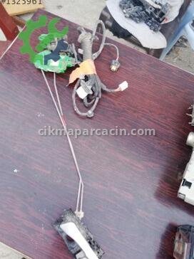 Hyundai Accent Kapı Kolu çıkma parça