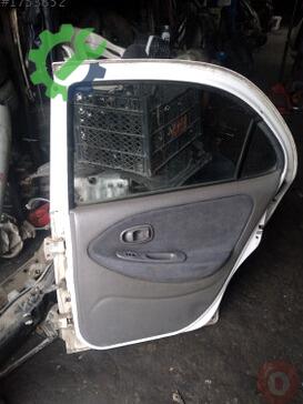Hyundai Elantra Sağ Arka Kapı çıkma parça