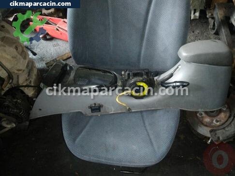 Hyundai Elantra Sinyal Kolu çıkma parça