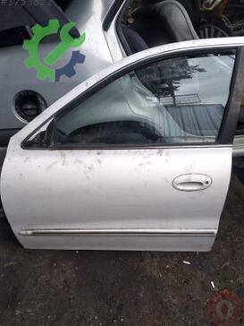 Hyundai Elantra Sol Ön Kapı çıkma parça