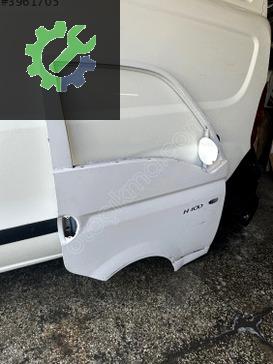 Scania H Sağ Ön Kapı çıkma parça
