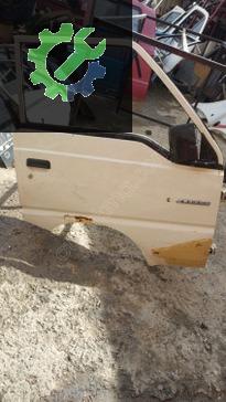 Mitsubishi L300 Sağ Kapı çıkma parça