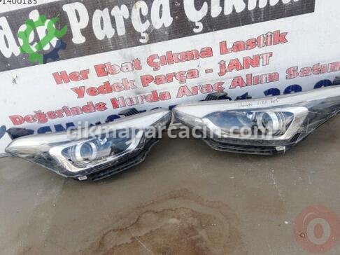 Hyundai i20 Sağ Ön Far çıkma parça
