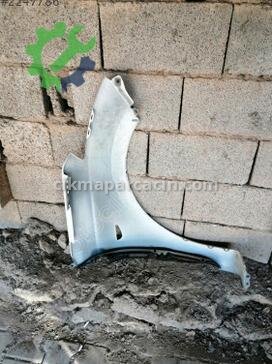 Hyundai i20 Sol Ön Çamurluk çıkma parça