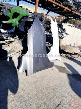 Hyundai ix35 Sağ Çamurluk çıkma parça