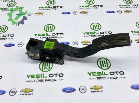Kia Sorento Pedal 32726-4F005 çıkma parça