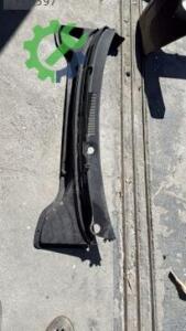 HUNDAI KONA CAM ÖNÜ IZGARA PLASTİĞİ