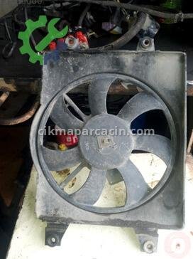 Hyundai Accent Motor Su Radyatörü çıkma parça