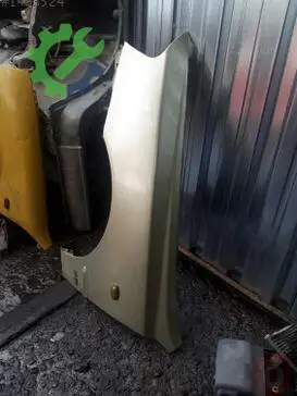 Hyundai Accent Sol Ön Çamurluk çıkma parça