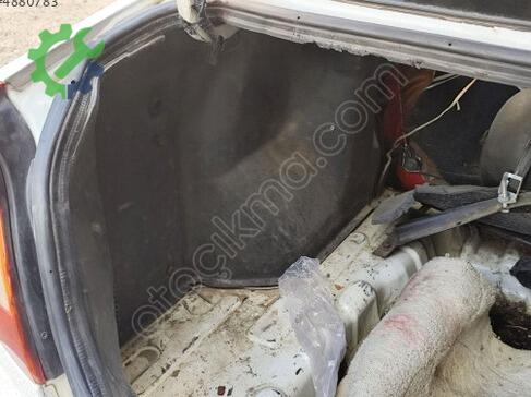Hyundai Accent Bagaj Döşemesi çıkma parça