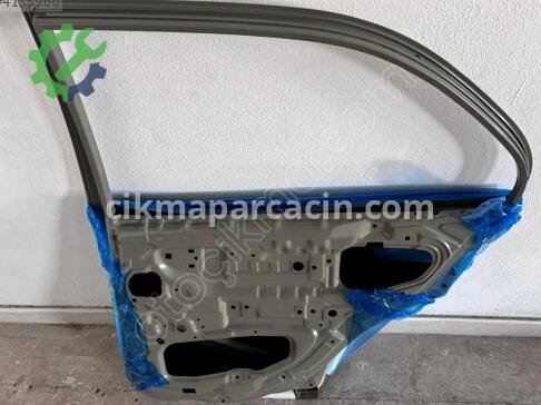 Hyundai Accent Sağ Arka Kapı çıkma parça