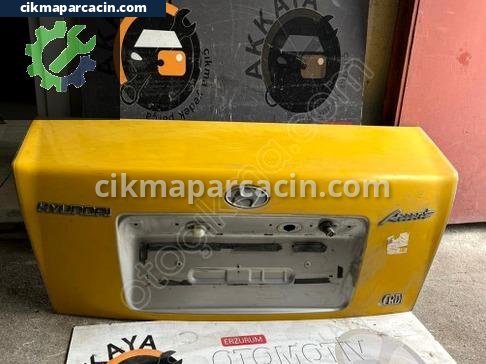 Hyundai Accent Bagaj Kapağı çıkma parça