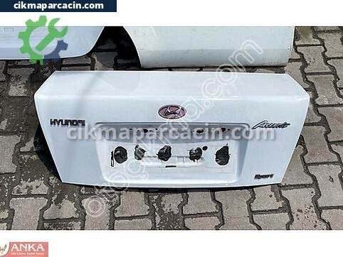 Hyundai Accent Bagaj Kapağı çıkma parça
