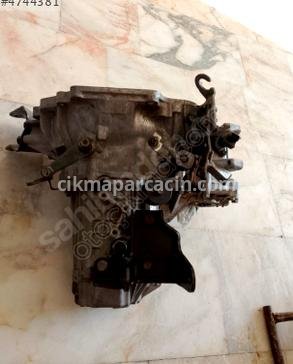 Hyundai Accent Şanzıman Komple çıkma parça