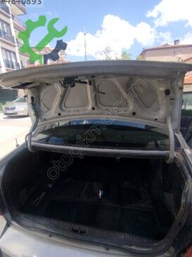 Hyundai Accent Bagaj Kapağı çıkma parça