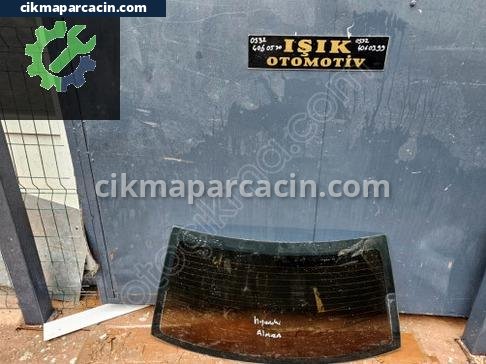 Hyundai Accent Arka Cam çıkma parça