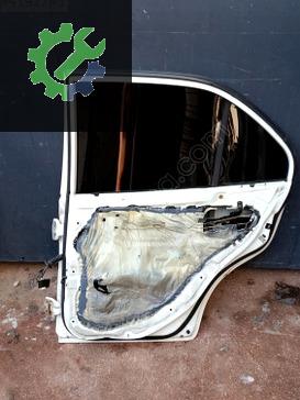 Hyundai Accent Sağ Arka Kapı çıkma parça